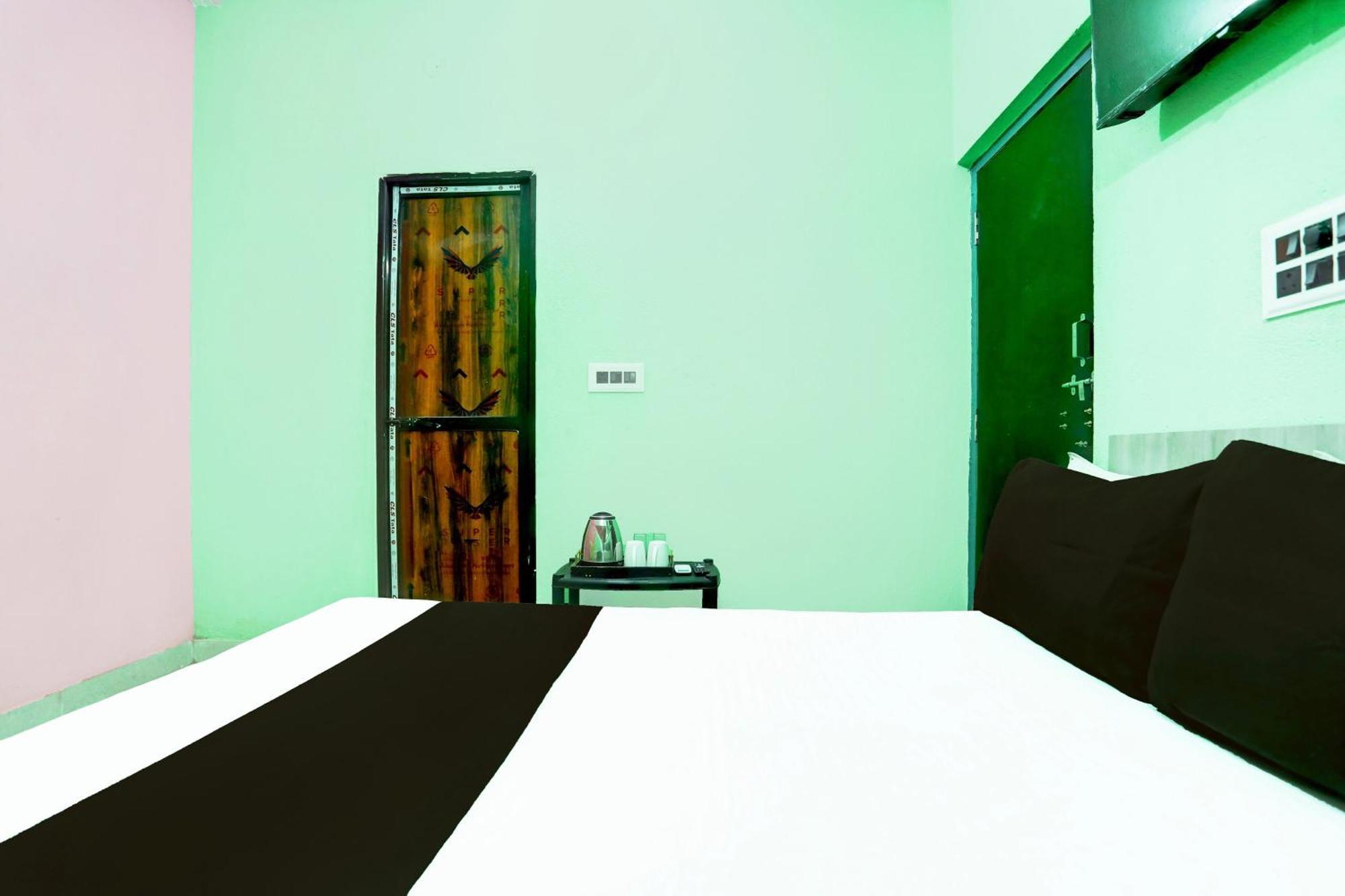 Hotel O Mochu Vatika Marriage Hall & Guest House Patna  Buitenkant foto